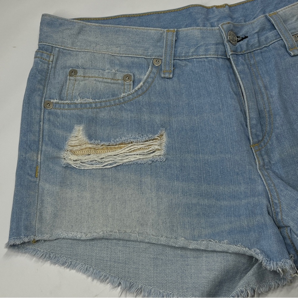 RAG & BONE Size 28 Women’s Cut off light blue denim shorts . - Picture 2 of 9